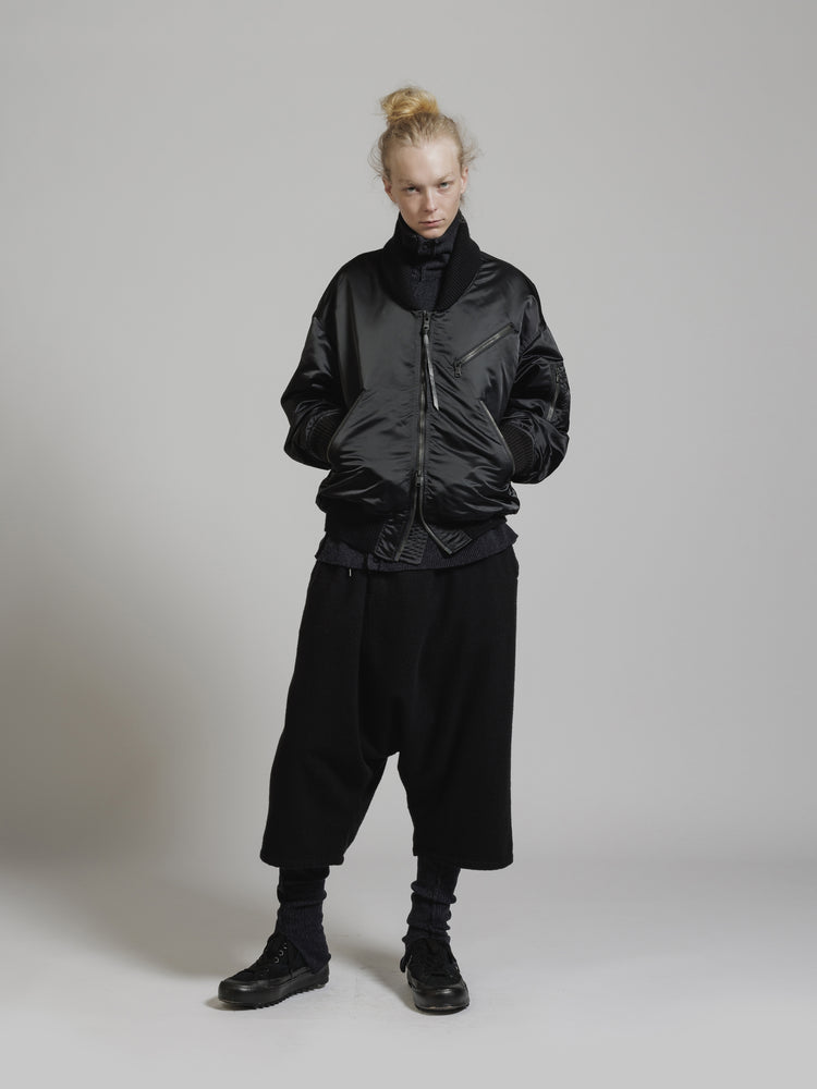 
                  
                    WATER-REPELLENT NYLON BOMBER JACKET
                  
                