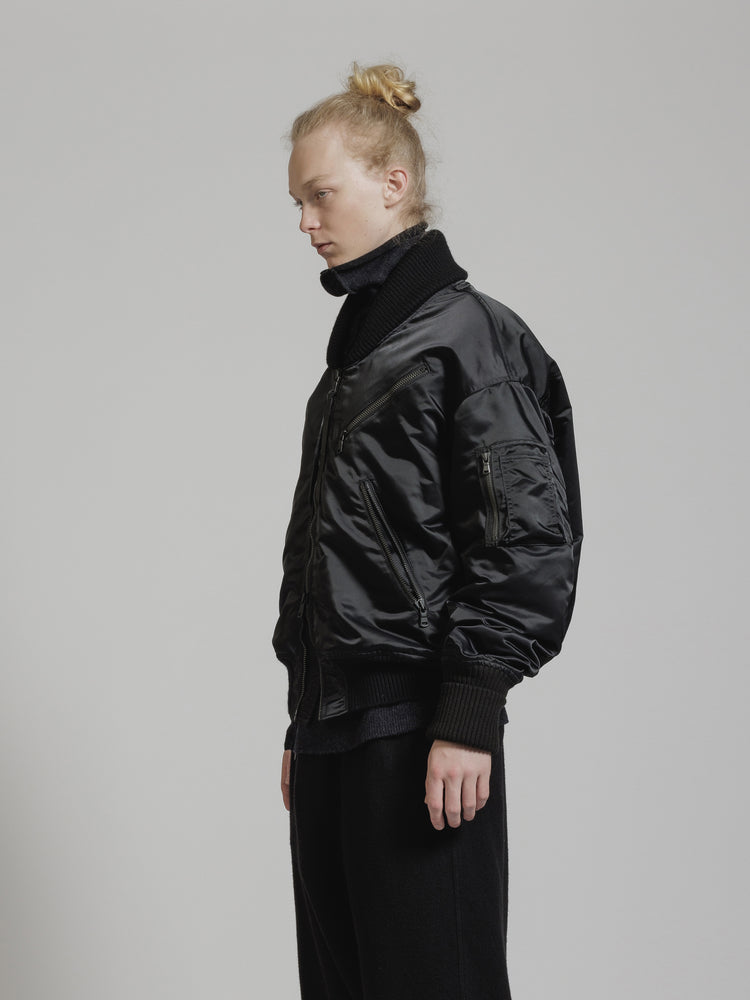 
                  
                    WATER-REPELLENT NYLON BOMBER JACKET
                  
                