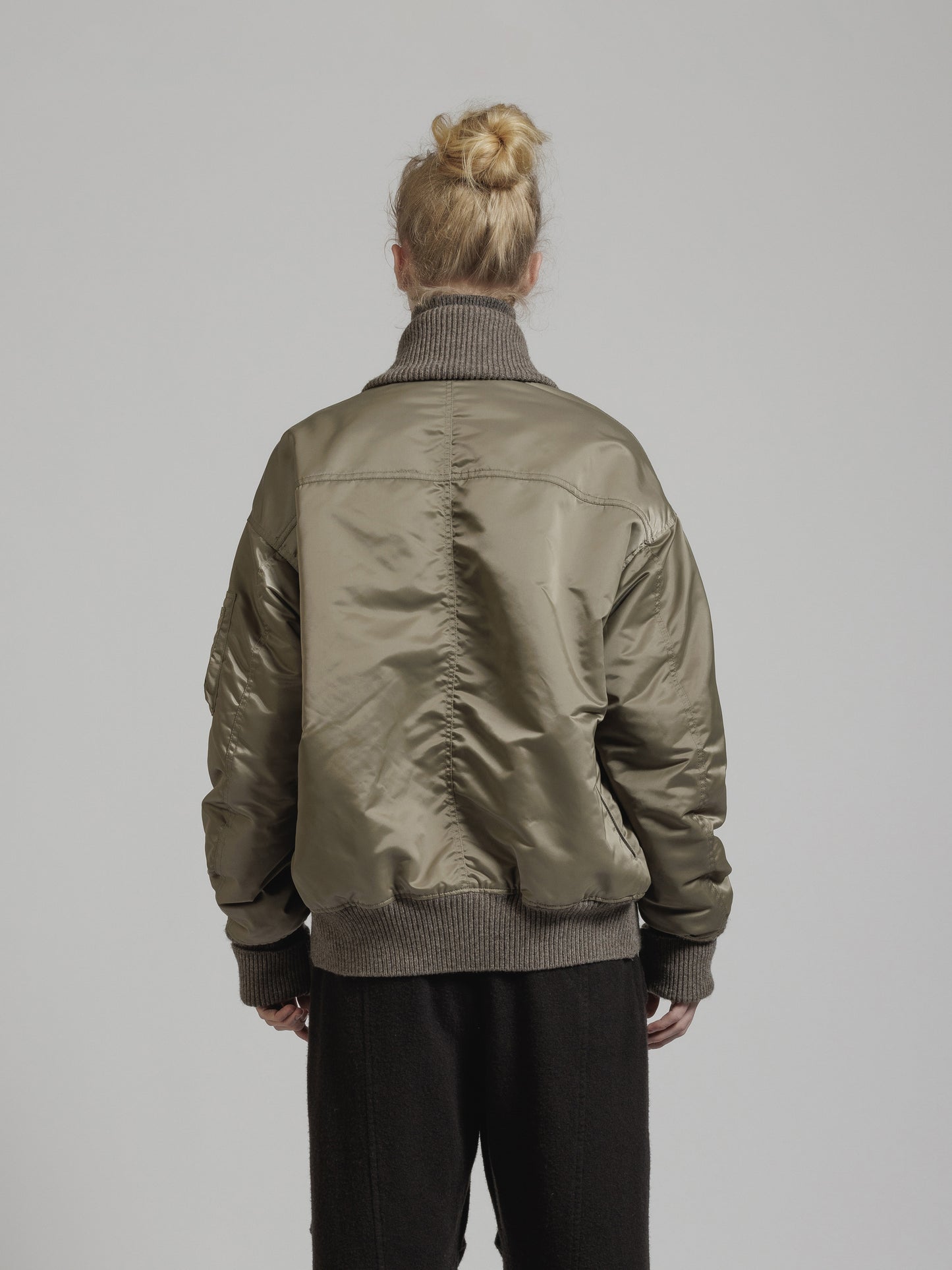 
                  
                    WATER-REPELLENT NYLON BOMBER JACKET
                  
                