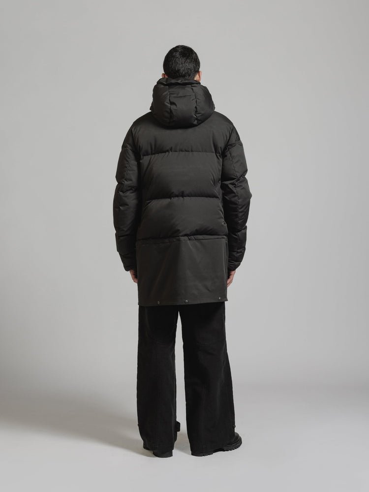 
                  
                    LIMONTA DOWN JACKET
                  
                