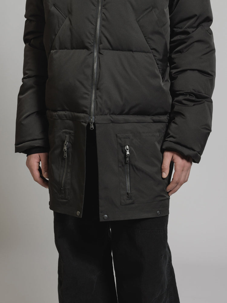 
                  
                    LIMONTA DOWN JACKET
                  
                