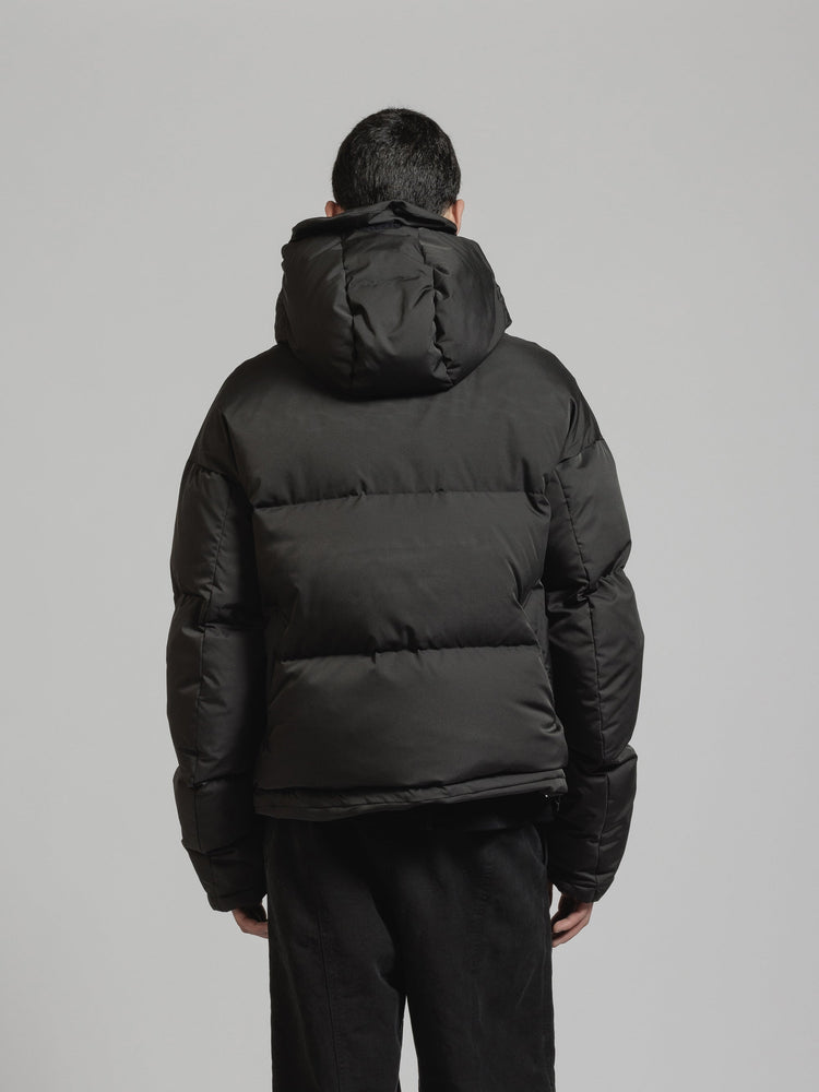 
                  
                    LIMONTA DOWN JACKET
                  
                