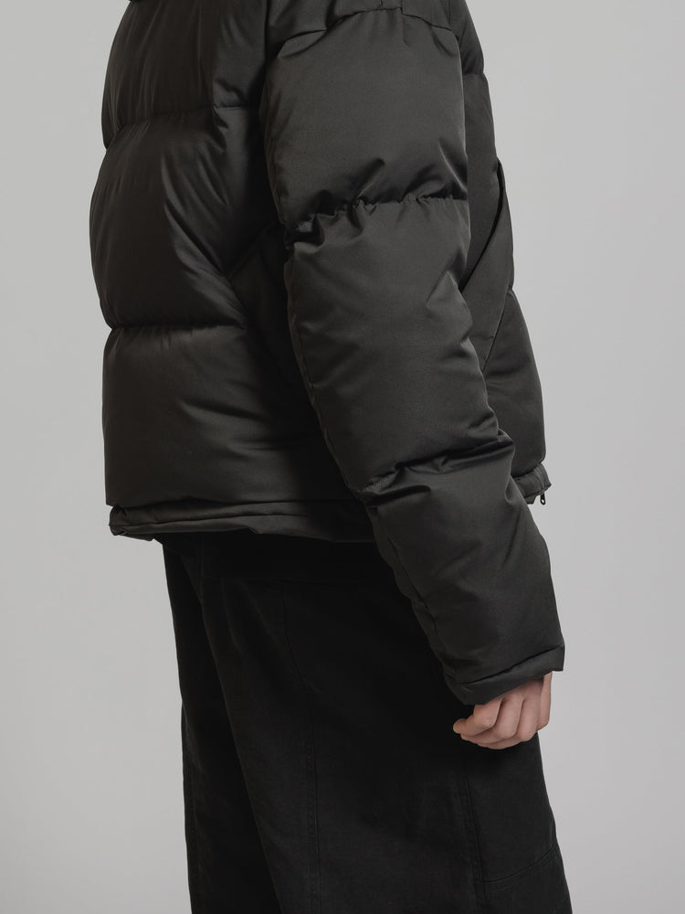 
                  
                    LIMONTA DOWN JACKET
                  
                