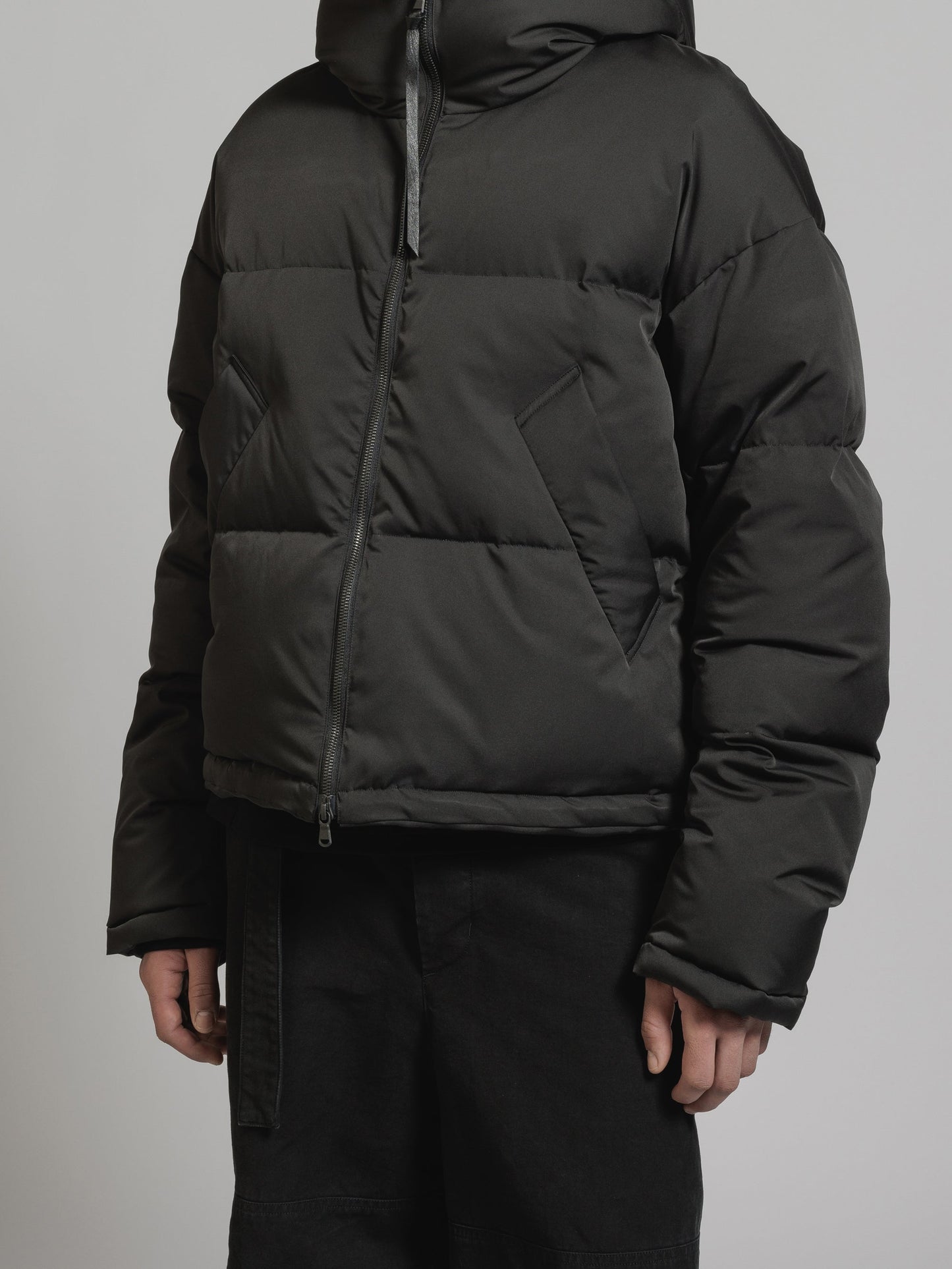 
                  
                    LIMONTA DOWN JACKET
                  
                