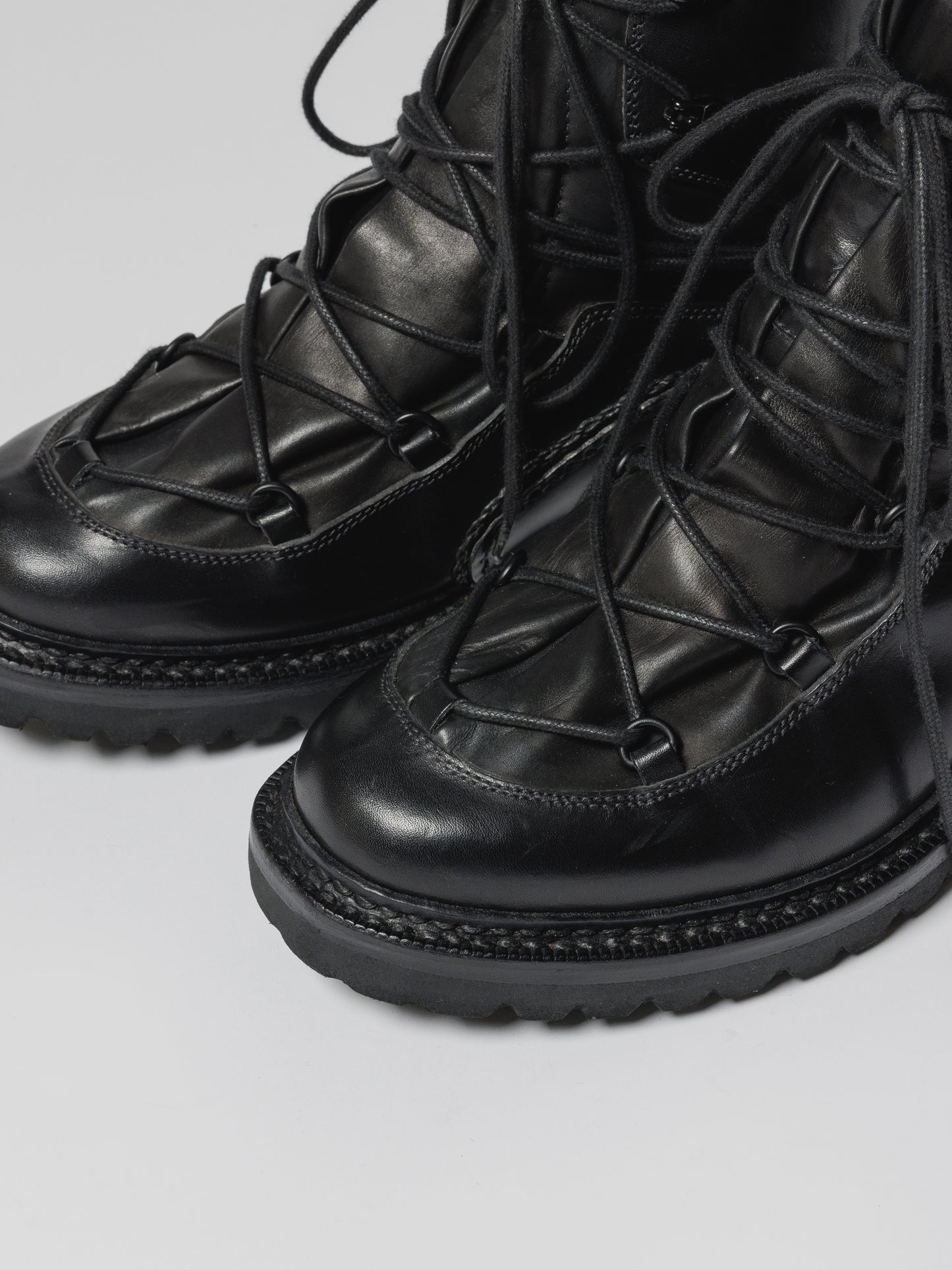 
                  
                    ×ASP LACE-UP BOOTS
                  
                