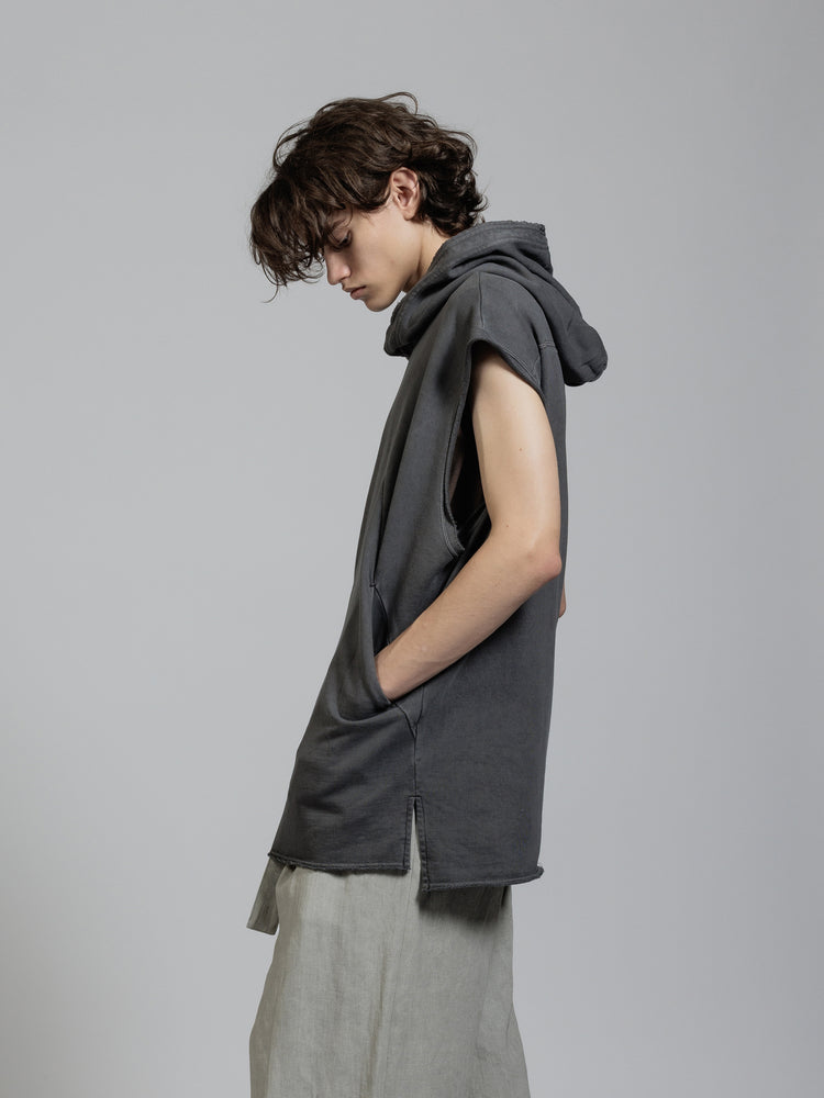 
                  
                    Sweat sleeveless hoodie
                  
                