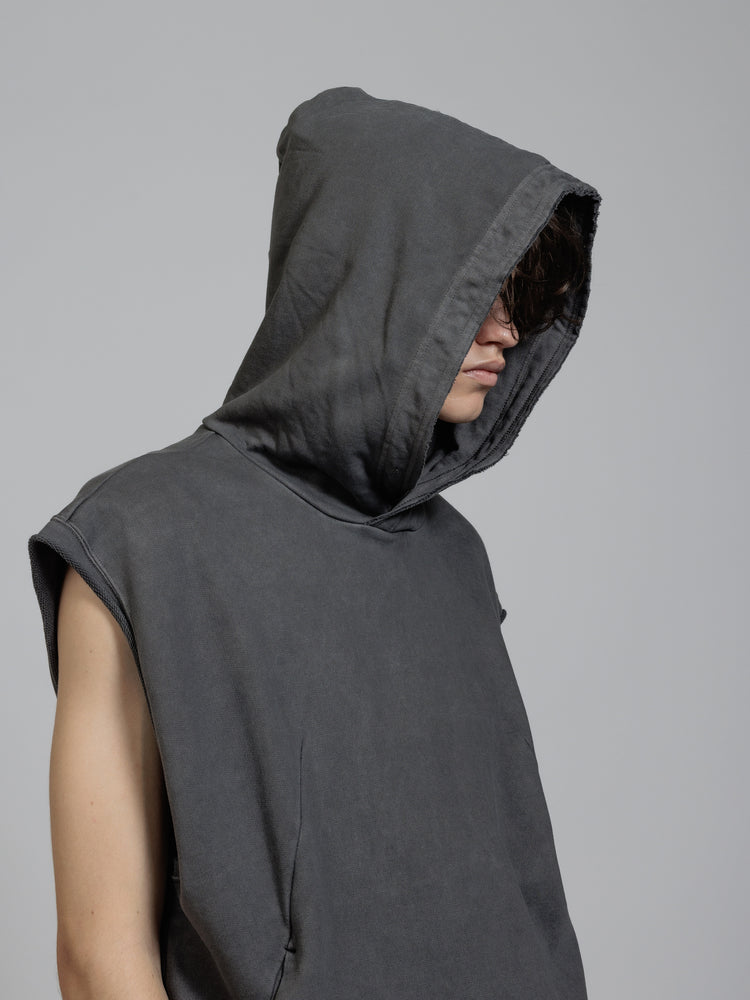 
                  
                    Sweat sleeveless hoodie
                  
                