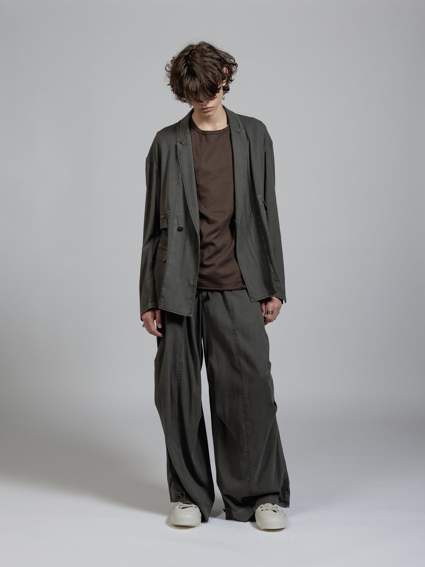 
                  
                    Twill object dyed wide trousers
                  
                