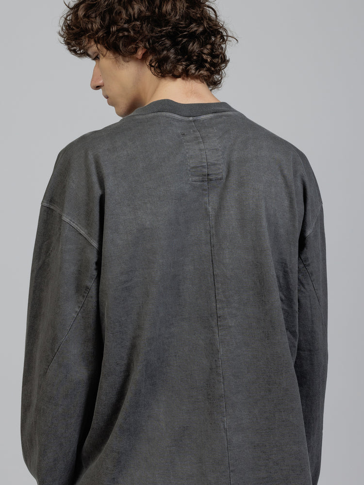 
                  
                    Object dyed pocket long sleeve T-shirt
                  
                