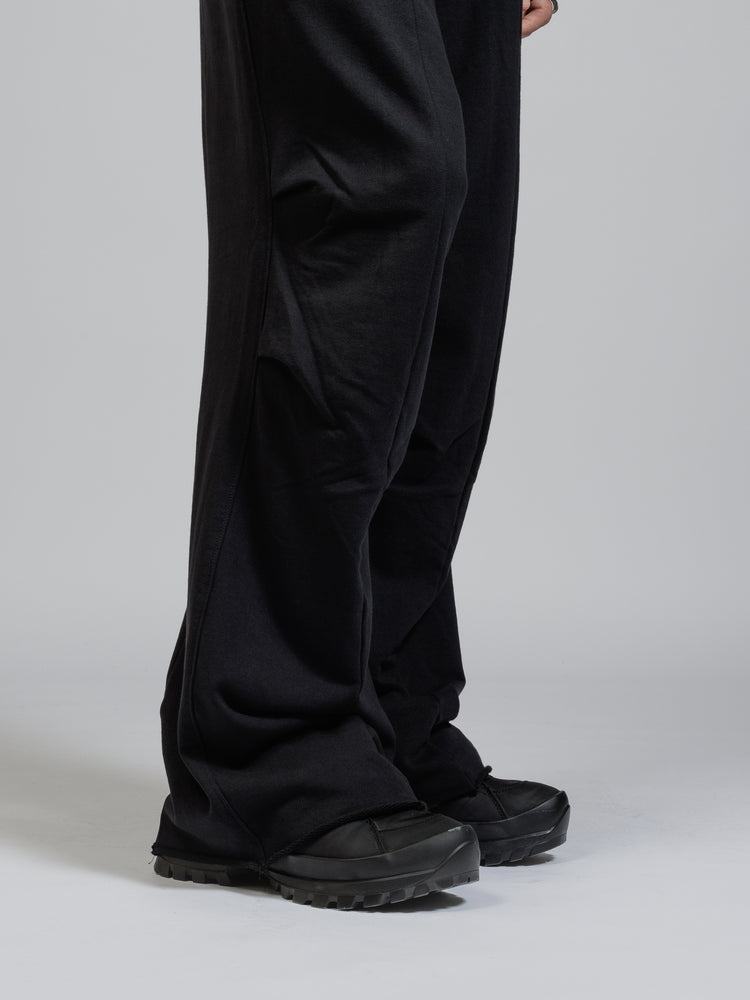 
                  
                    Sweat wide pants
                  
                