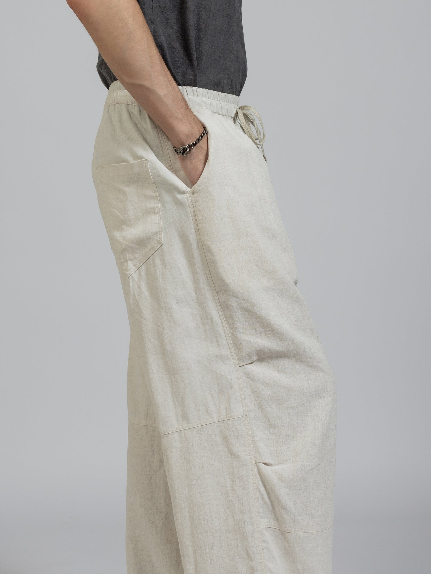 
                  
                    Pigment printed wide pants
                  
                