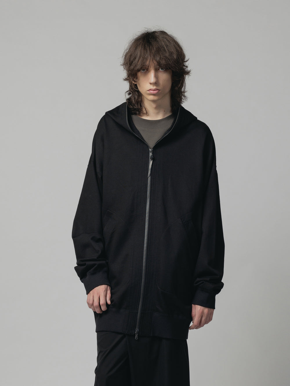 THE VIRIDI-ANNE（ザ ヴィリディアン） TVA 24SS SWEAT HOODIE（裏毛