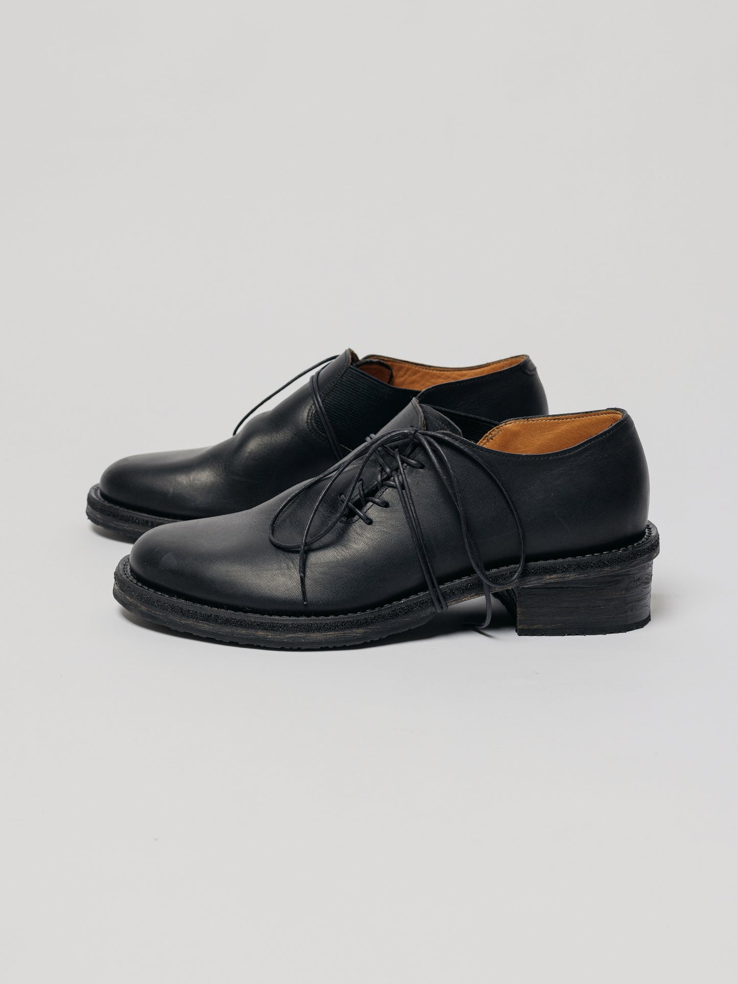 
                  
                    DIAGONAL LACE-UP DERBY SHOES
                  
                